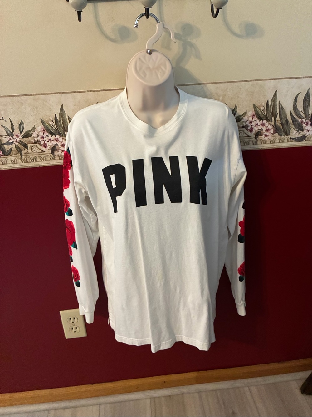 PINK Victoria's Secret White Long-Sleeve Tee with Red Rose Sleeve Print